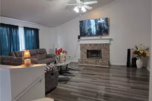 1157 Bramlett Forest Ct, Lawrenceville, GA 30045 - Photo 7