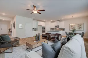 1104 Georgian Point Dr, Lawrenceville, GA 30045 - Photo 9