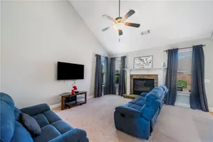 2557 Bay Crest Ln, Loganville, GA 30052 - Photo 13