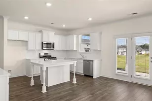 2918 Champions Way, Loganville, GA 30052 - Photo 15