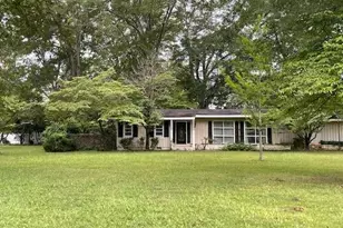 443 N Cave Spring Street N, Cedartown, GA 30125 - Photo 1