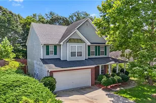 3740 Crescent Walk Ln, Suwanee, GA 30024 - Photo 1