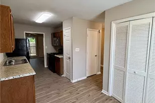 4891 Jenny Dr, Acworth, GA 30101 - Photo 5