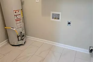 3817 Captain Dr, Atlanta, GA 30341 - Photo 17