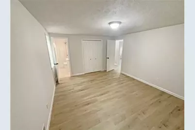 105 Woodbine Drive, Carrollton, GA 30117 - Photo 5