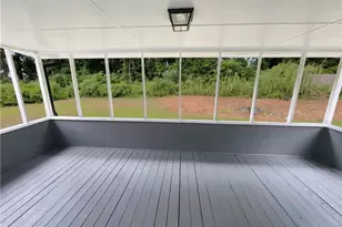 105 Woodbine Dr, Carrollton, GA 30117 - Photo 13