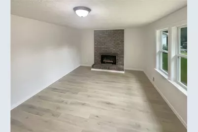 105 Woodbine Drive, Carrollton, GA 30117 - Photo 3