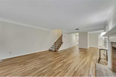 110 Great Oaks Lane, Roswell, GA 30075 - Photo 9