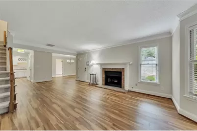 110 Great Oaks Lane, Roswell, GA 30075 - Photo 7