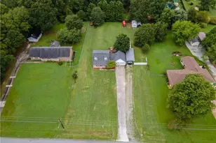 381 Willowwind Dr, Loganville, GA 30052 - Photo 3