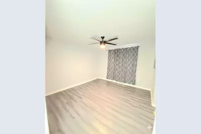 155 E Crogan Street E, Lawrenceville, GA 30046 - Photo 13