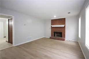 948 Waverly Ct, Norcross, GA 30093 - Photo 3