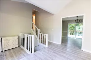 123 Williamsburg Ln, Woodstock, GA 30189 - Photo 17