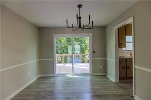 123 Williamsburg Ln, Woodstock, GA 30189 - Photo 15