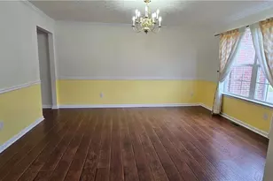3811 Roxfield Dr, Buford, GA 30518 - Photo 5