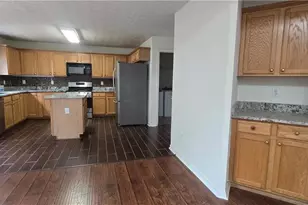 3811 Roxfield Dr, Buford, GA 30518 - Photo 7