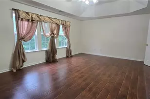 3811 Roxfield Dr, Buford, GA 30518 - Photo 15