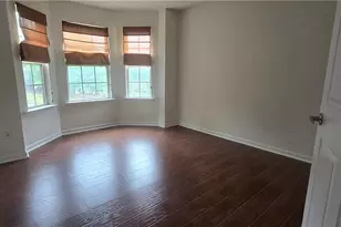 3811 Roxfield Dr, Buford, GA 30518 - Photo 9