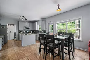 3725 Roxwood Park Dr, Buford, GA 30518 - Photo 15