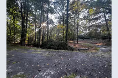 1340 W Garmon Road, Sandy Springs, GA 30327 - Photo 5