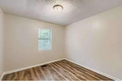 5455 Red Berry Lane SW, Atlanta, GA 30331 - Photo 19