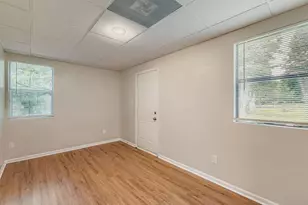 5455 Red Berry Ln SW, Atlanta, GA 30331 - Photo 23