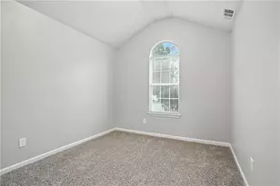 6384 Stonebridge Creek Ln, Lithonia, GA 30058 - Photo 25