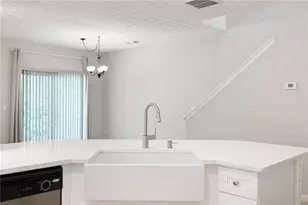 517 Rendezvous Rd, Acworth, GA 30102 - Photo 7