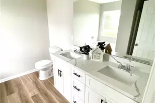 56 Harriet Dr, Lavonia, GA 30553 - Photo 9