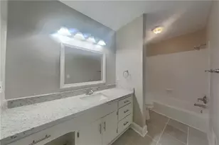 2742 Bentwood Dr, Marietta, GA 30062 - Photo 7