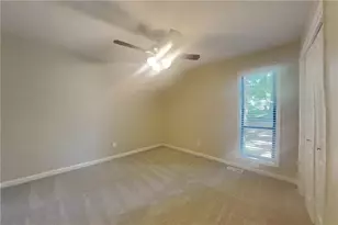 2742 Bentwood Dr, Marietta, GA 30062 - Photo 11