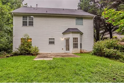 6001 Devonshire Drive, Flowery Branch, GA 30542 - Photo 33