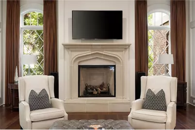 4136 N Stratford Road NE, Atlanta, GA 30342 - Photo 11