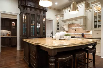 4136 N Stratford Road NE, Atlanta, GA 30342 - Photo 21