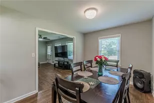 7242 Westwood Ln, Douglasville, GA 30134 - Photo 13