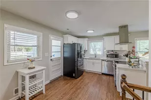 7242 Westwood Ln, Douglasville, GA 30134 - Photo 15