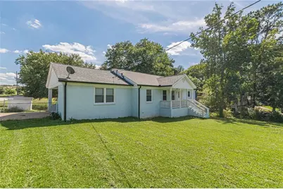 7242 Westwood Lane, Douglasville, GA 30134 - Photo 3