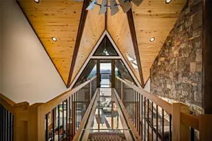 520 Overlook Dr, Blue Ridge, GA 30513 - Photo 9