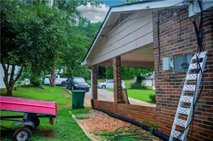 5856 Oakleaf Dr, Stone Mountain, GA 30087 - Photo 59