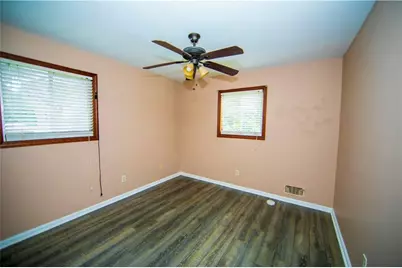 5856 Oakleaf Drive, Stone Mountain, GA 30087 - Photo 31