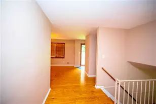 5856 Oakleaf Dr, Stone Mountain, GA 30087 - Photo 5