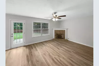 4107 Round Stone Trail, Snellville, GA 30039 - Photo 3