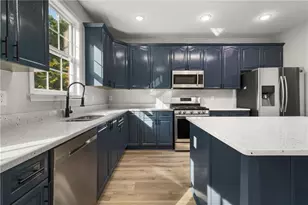 6330 Weller Trail, Sugar Hill, GA 30518 - Photo 11