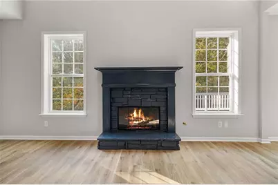 6330 Weller Trail, Sugar Hill, GA 30518 - Photo 9