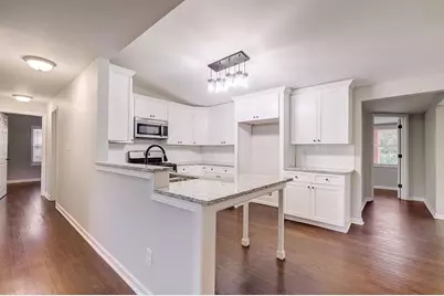 1801 Lochlomand Lane SE, Smyrna, GA 30080 - Photo 7