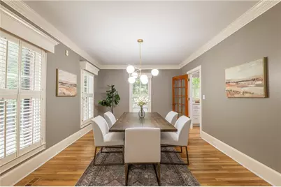 327 W Parkwood Road, Decatur, GA 30030 - Photo 9