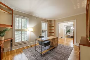 327 W Parkwood Rd, Decatur, GA 30030 - Photo 13