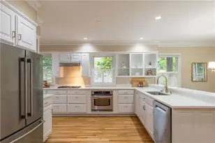 327 W Parkwood Rd, Decatur, GA 30030 - Photo 5