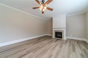 1220 Edgebrook Ln, Snellville, GA 30078 - Photo 19