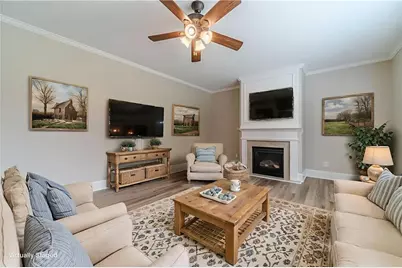 1220 Edgebrook Lane, Snellville, GA 30078 - Photo 3